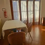 La Casa Di Sandhya