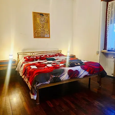 La Casa Di Sandhya Udine